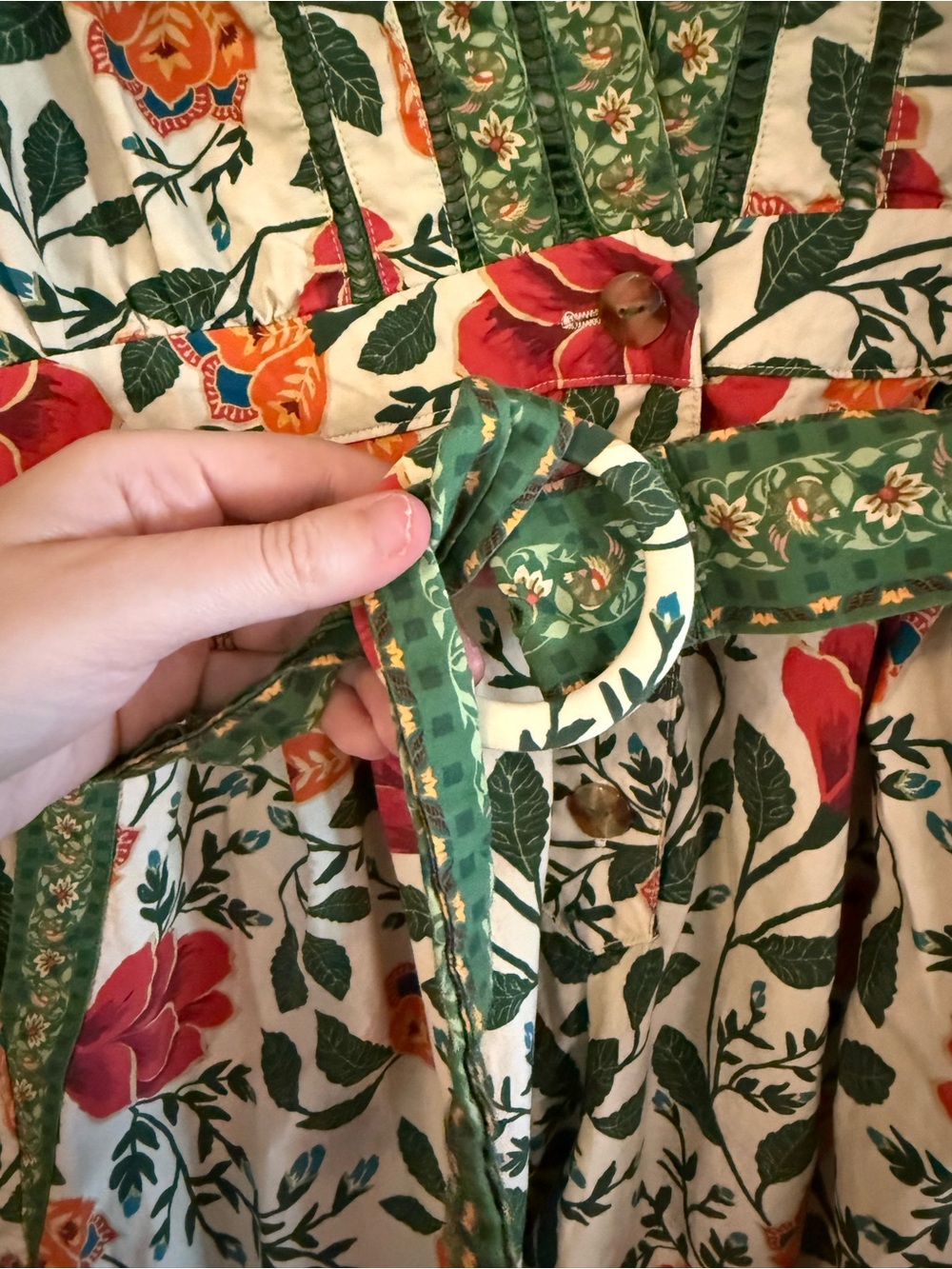 Farm Rio Garden Tapestry Floral Plunge Romper Medium Belted Boho - Picture 4 of 9